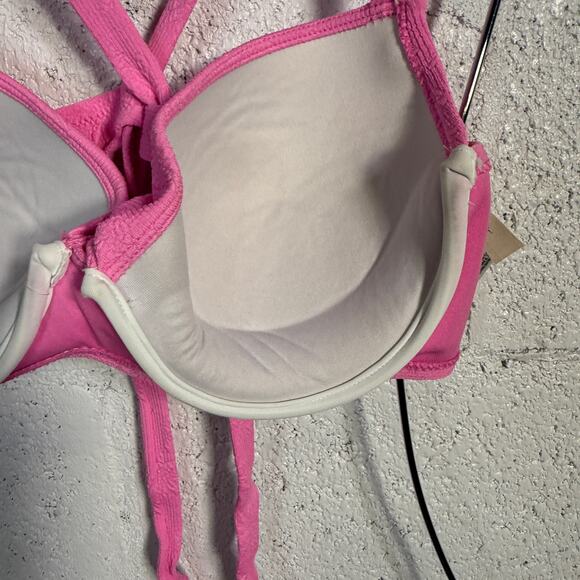 Jessica Simpson Women's Sweet Daisy Twisted Bikini Top, Lip gloss, M D - Picture 6 of 10